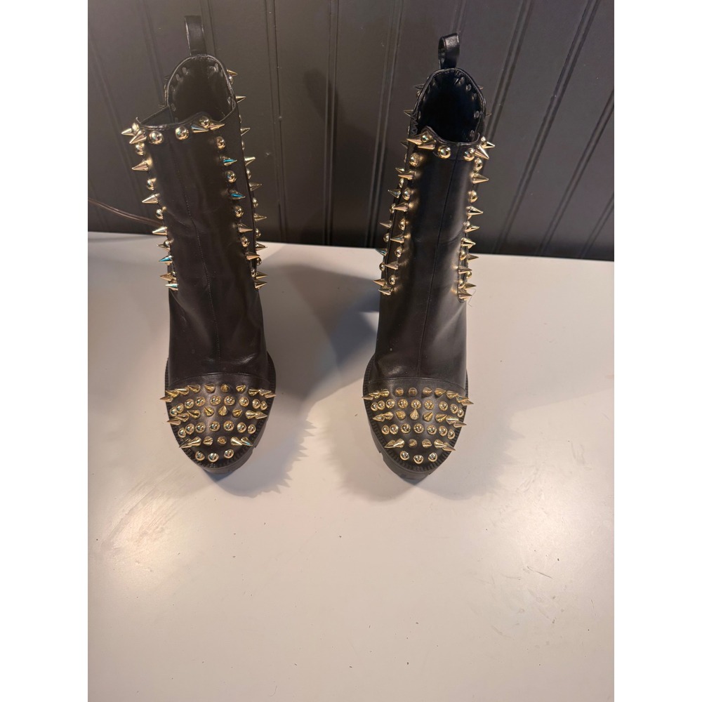 Cape Robbin Black Spiked Studded Platform Ankle Boots Gold Hardware Size 8